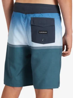 New Quiksilver Boys 8-16 Everyday Division 17