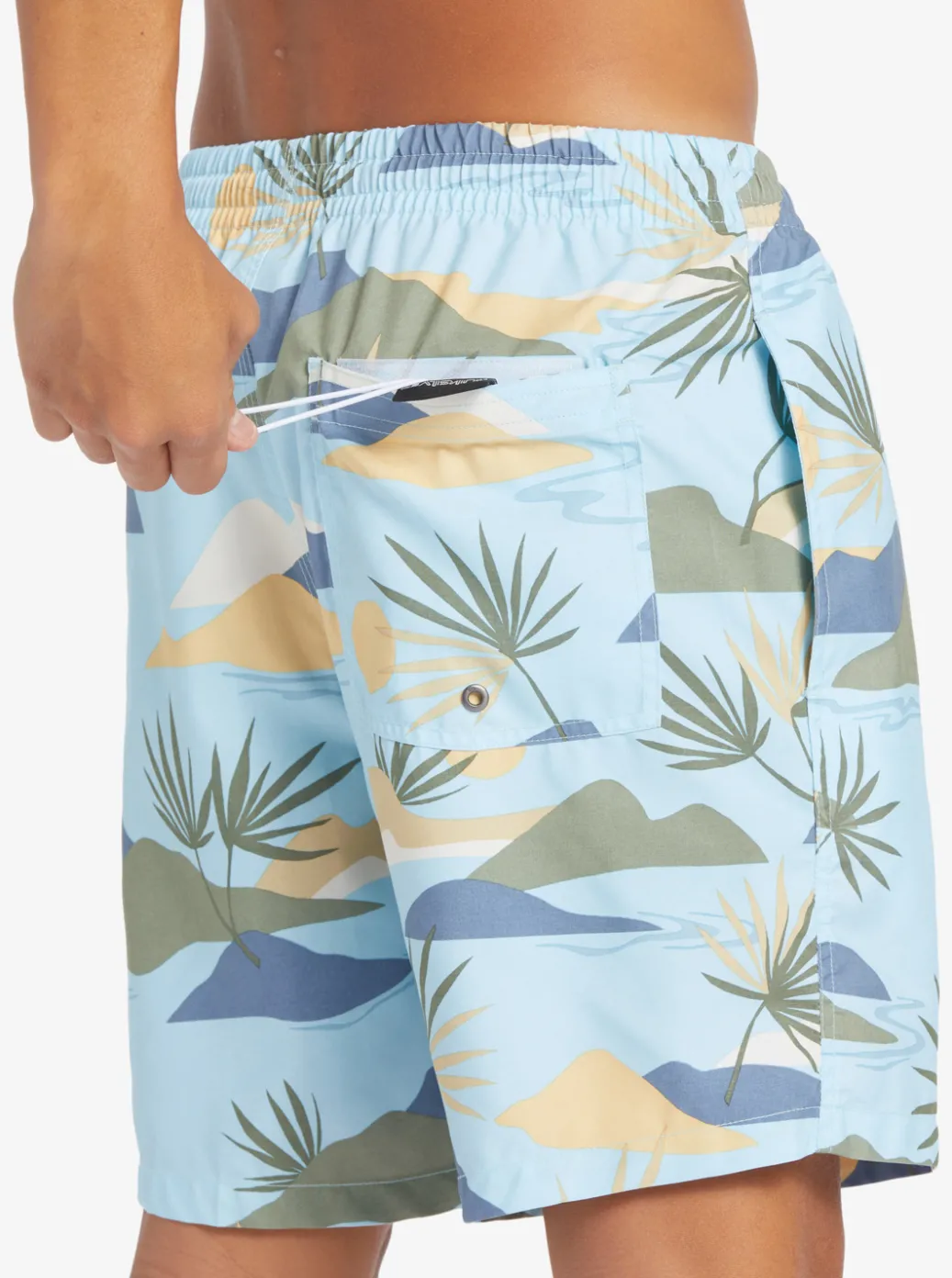 Clearance Quiksilver Everyday Mix 17" Volleys Sky Blue