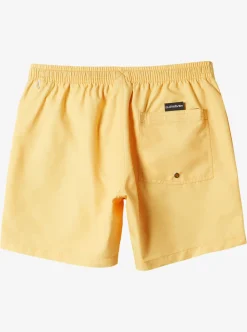 Shop Quiksilver Everyday Vert 16" Volleys Banana Cream