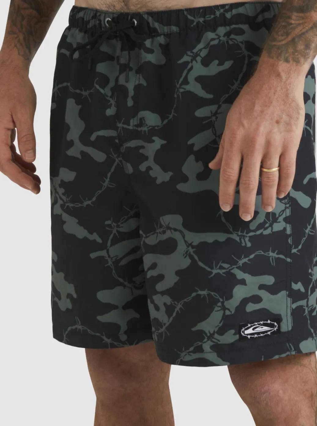 Clearance Quiksilver Mikey Volley 18" Volleys Black