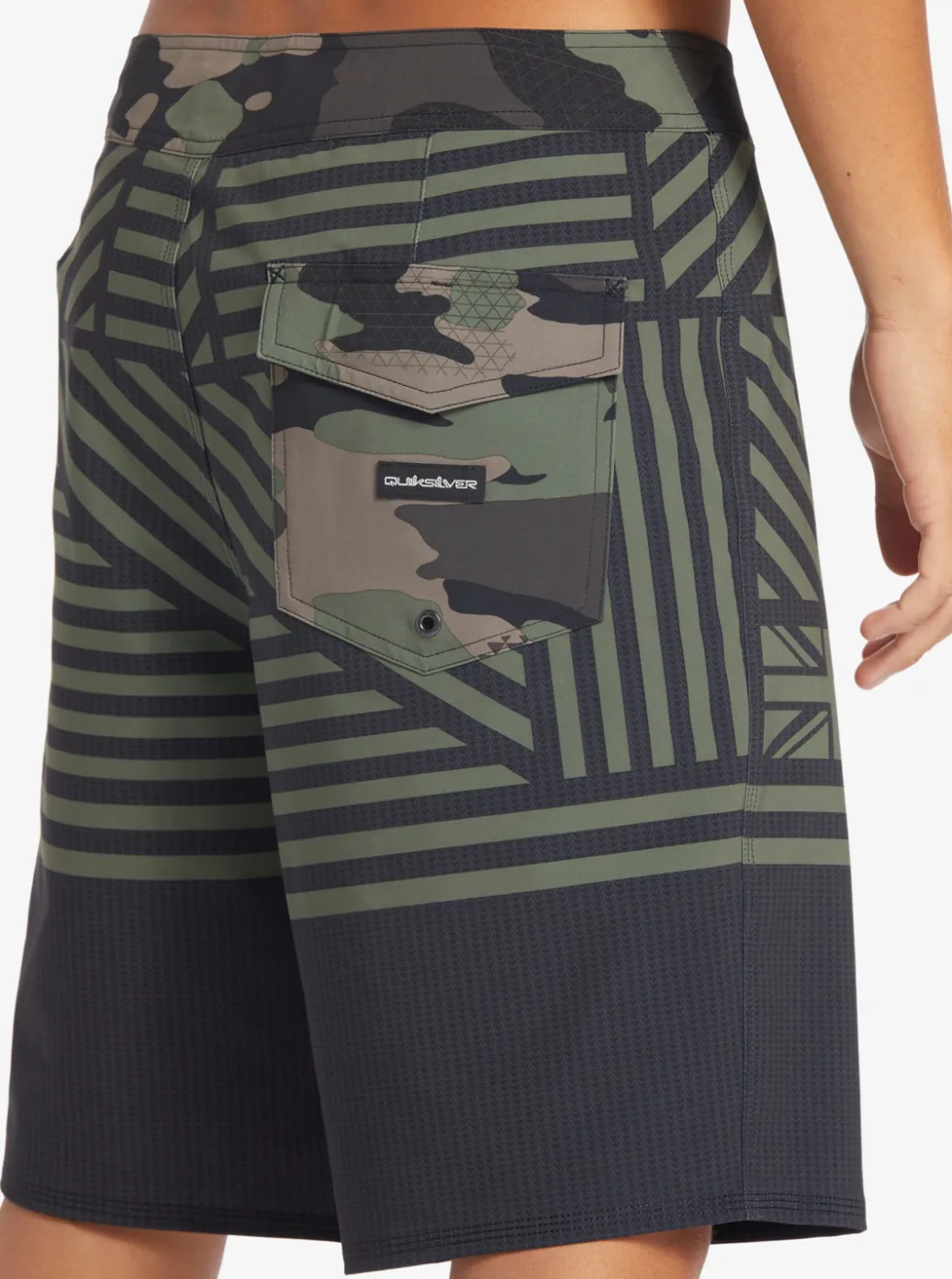 Best Sale Quiksilver Surfsilk Hawaii Flag 20 20" Boardshorts Black