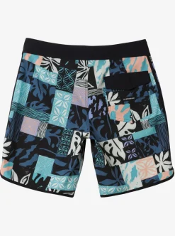 Shop Quiksilver Surfsilk Hawaii Scallop 19 19" Boardshorts Black