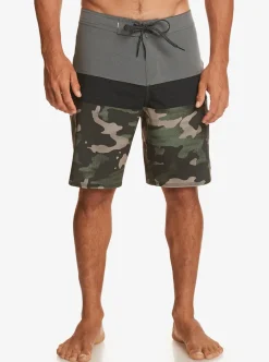 Shop Quiksilver Surfsilk Panel 20