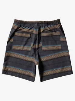 Shop Quiksilver Taxer Print 18" Amphibian Boardshorts Plage